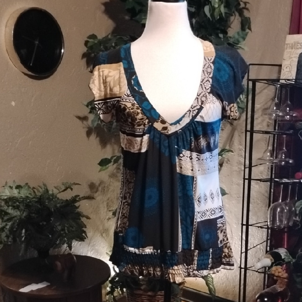 ♥️Agenda Blue and Brown Patchwork V-Neck Blouse